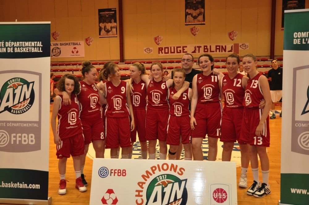 Photo de groupe des championnes de l'Ain